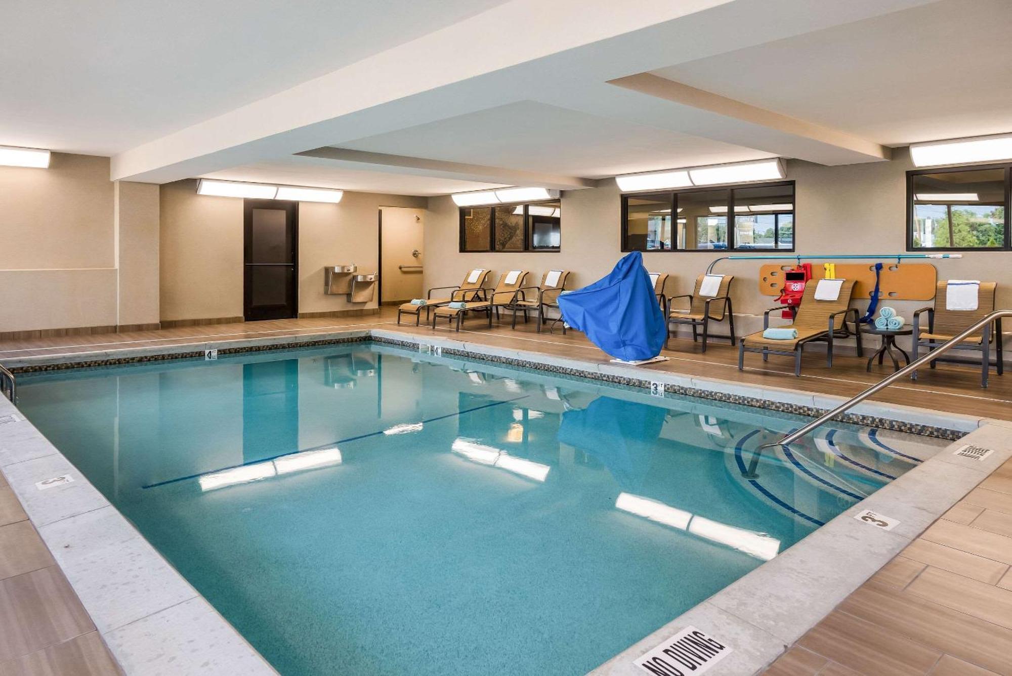 Country Inn & Suites By Radisson, Grandville-Grand Rapids West, Mi Exteriér fotografie